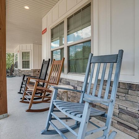 Villa Stunning Helen Getaway With Hot Tub And Ev Charger! Exterior foto