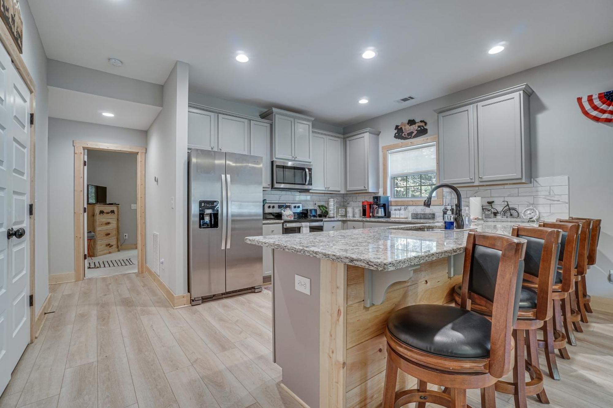 Villa Stunning Helen Getaway With Hot Tub And Ev Charger! Exterior foto