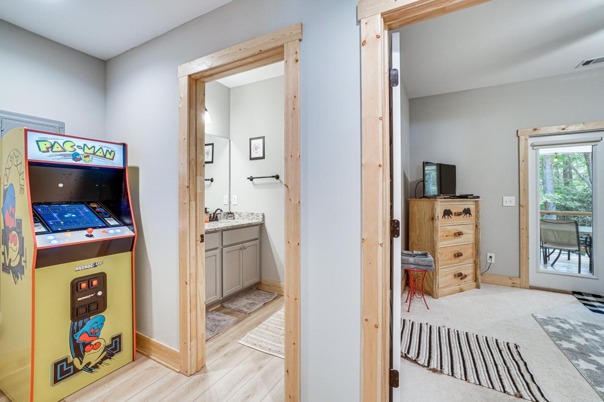 Villa Stunning Helen Getaway With Hot Tub And Ev Charger! Exterior foto